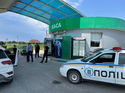 На Херсонщині триває боротьба з незаконними АЗС