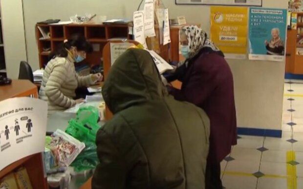 Календарь перерасчета: на сколько изменится пенсия украинцев к концу года