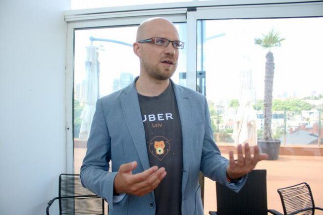 Uber анонсировал расширение услуг в Украине: почему такси стало дороже