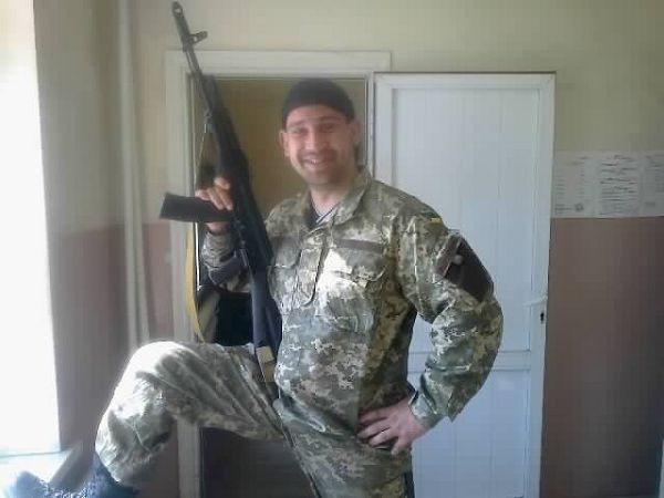 Р� РЅР° СЃР»СѓР¶Р±Рµ РѕРЅ РЅРµ С‚РµСЂСЏР» С‡СѓРІСЃС‚РІР° СЋРјРѕСЂР°