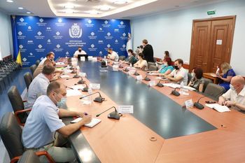 Віктор Короленко: Всі вакцини є в наявності. Затримок ні з постачанням, ні з розвезенням вакцин по пунктах щеплення немає