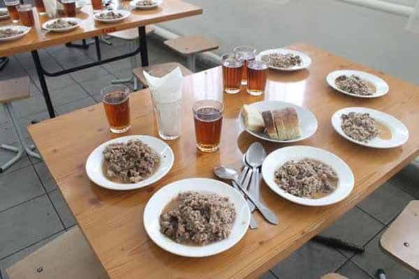 На Олешківщині підприємець прокручував схеми на шкільному харчуванні