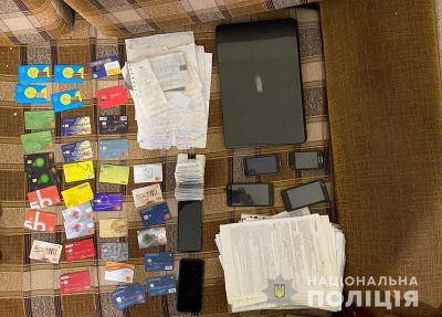 На Херсонщині судитимуть учасників організованої групи за привласнення чверті мільйона гривень громадян