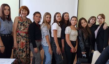 Лікарі Херсона школярам про серйозні теми