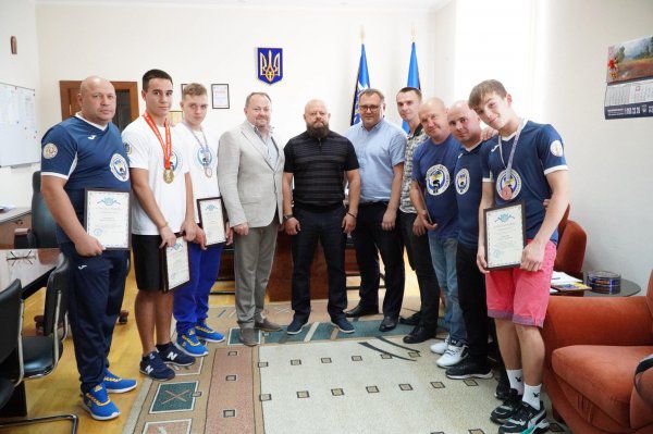 Боксерів Херсонщини привітали з перемогами