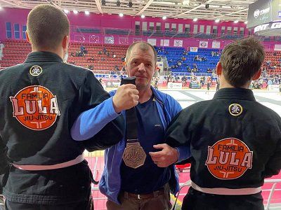 Двірник з херсонської школи збирається на Чемпіонат світу з джиу-джитсу