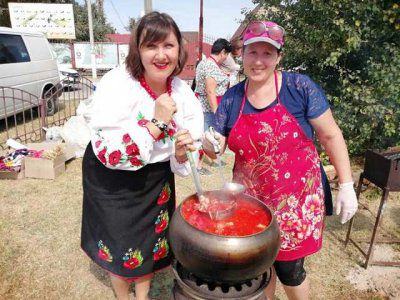 Як на Херсонщині 30 різних борщів зварили