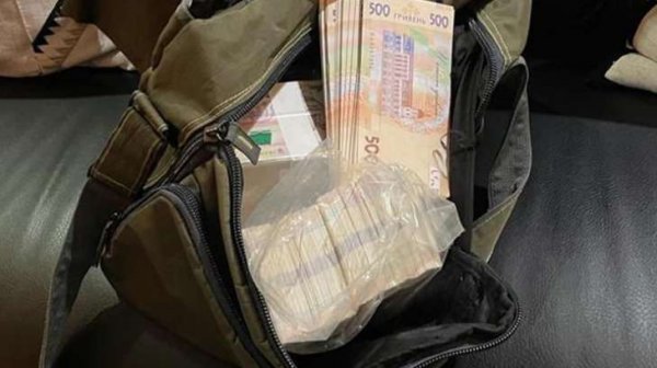 Под Херсоном рэкетиры вымогали у фермера 1,2 млн гривен