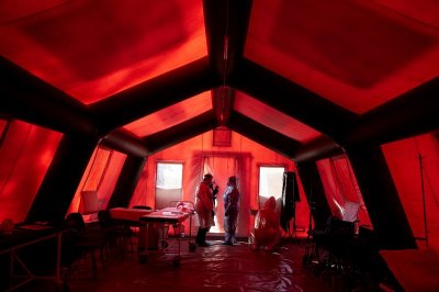 Мобільний госпіталь у Каховці для хворих на COVID-19. Фотозйомки UNICEF Ukraine