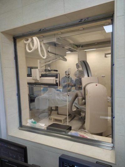 В обласній лікарні Херсонщини було проведено перші 3 операції на серці та головному мозку