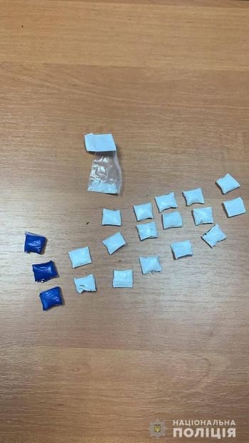 На Херсонщині поліцейські перекрили канал постачання наркотиків на територію Високопільської територіальної громади