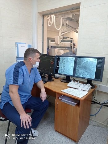 У обласній лікарні Херсона пацієнту провели коронароангіографію