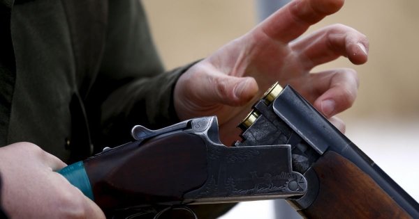 Пoд Xepcoнoм пpoзвучaл cмepтeльный выcтpeл