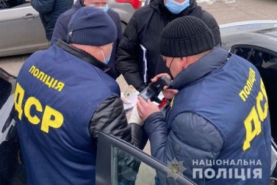 Чиновник вимагав хабар в 40 тисяч гривень за вилов риби