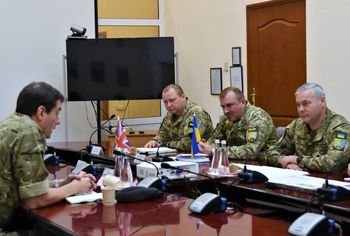 Сергій Наєв поінформував британського колегу про безпекову ситуацію в Україні та навколо її державних кордонів