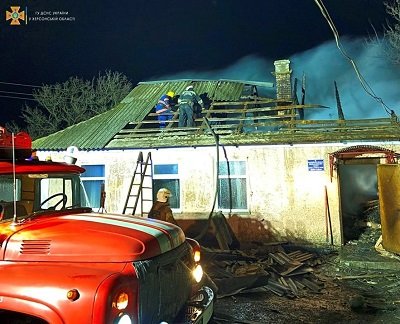 У Нововоронцовській ОТГ горіла бібліотека та ФАП