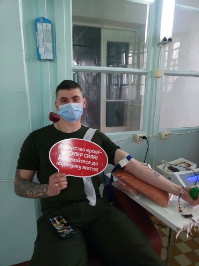 Бійці Військової частини 3056 стали донорами Херсонського обласного центру служби крові