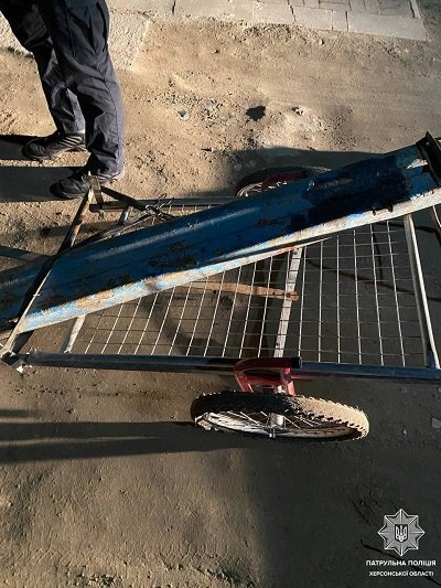 Патрульні в Херсоні затримали крадія металу