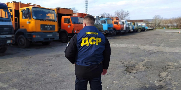 Влада попросила АРМА передати Херсону сміттєвози Альони Дубровської