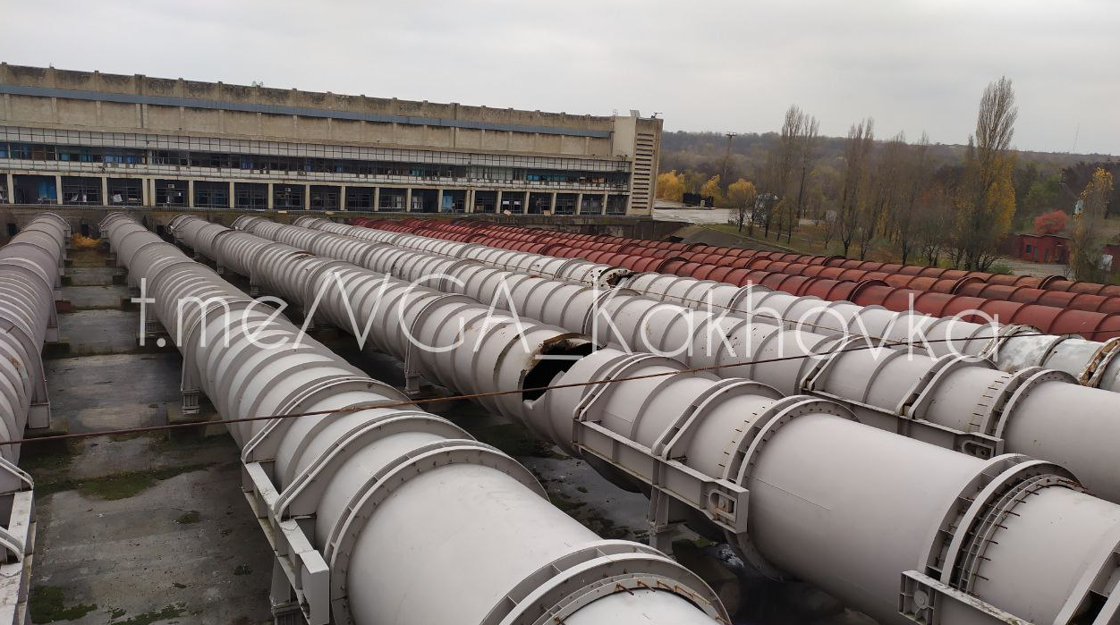 Пошкодження на УГКМК від російських обстрілів 18 листопада 2022 року. Фото з російських телеграм-каналів