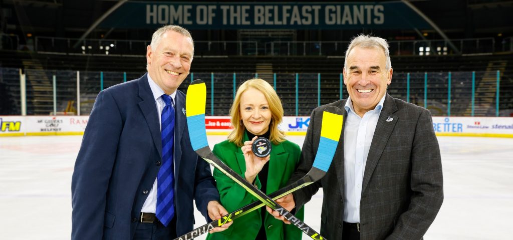 Херсонський «Дніпро» зіграє перший в історії міжнародний матч у Белфасті