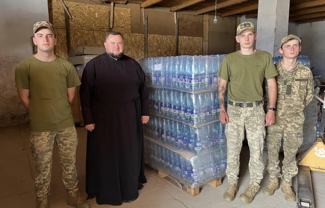 Закарпатська єпархія ПЦУ передала допомогу в постраждалі регіони Херсонщини
