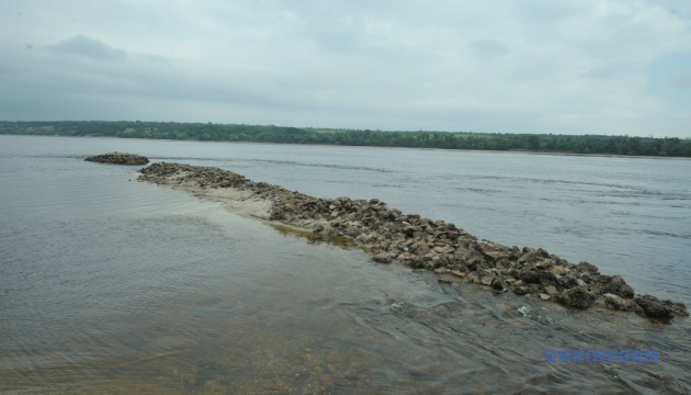 На Херсонщині у воді Дніпра не виявили нафтопродуктів