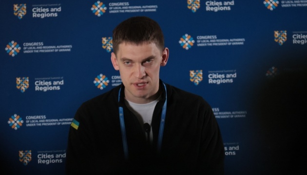 Ворог перекидає техніку і військових із Херсонщини на Запорізький напрямок - мер Мелітополя