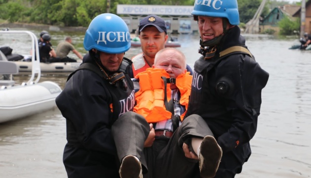 Як отримати психологічну допомогу постраждалим від підриву Каховської ГЕС - роз'яснення