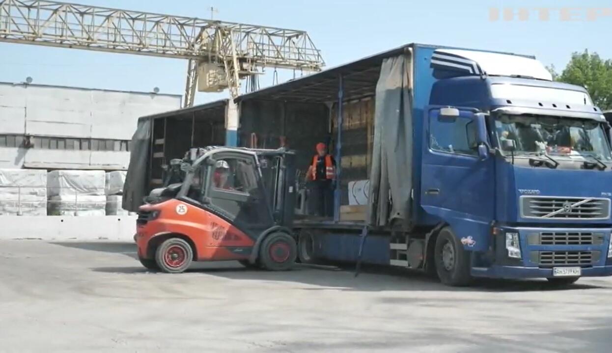З Івано-Франківщини на Херсонщину відправили фури з гумдопомогою