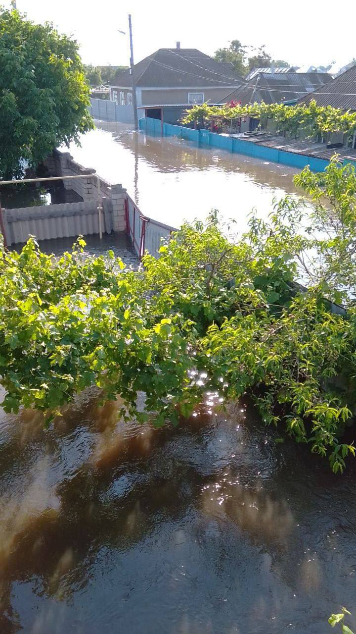 Окуповане село Кардашинка повністю затоплене, рашисти не надають жодної допомоги та не проводять евакуацію 05