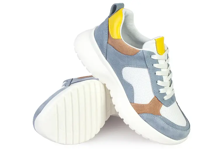 Колір вашого взуття: вибираємо кросівки