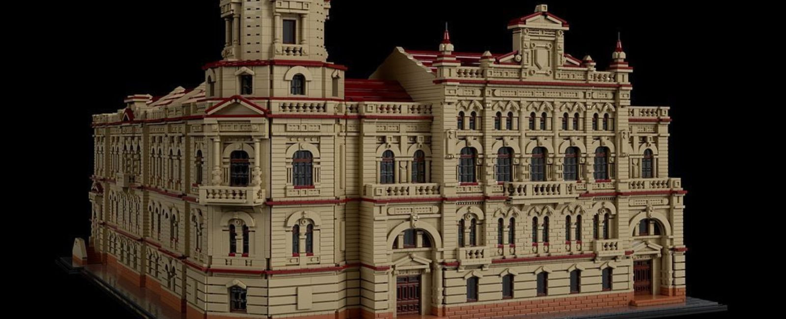 Будівлю Херсонського художнього музею склали з конструктора LEGO