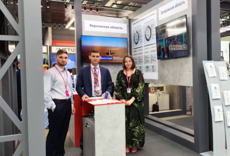 Окупанти обіцяють запустити на Херсонщині 14 підприємств