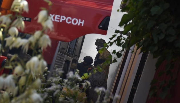 У Херсоні через ворожі обстріли сталися п’ять пожеж у будинках