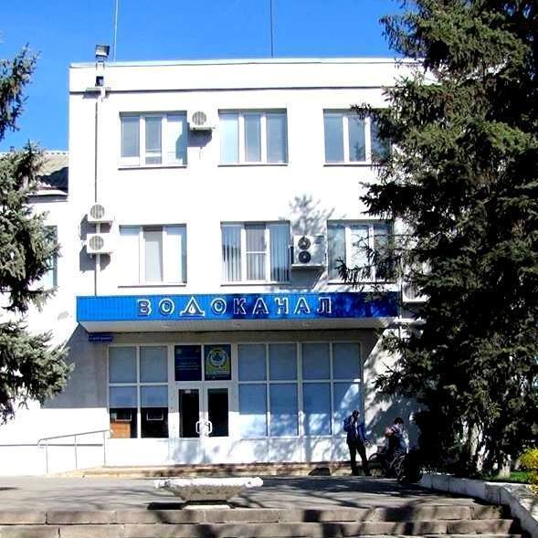 Швейцарія передала Херсонміськводоканалу обладнання для чищення колодязів та свердловин