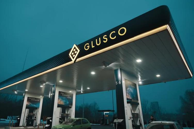 АЗС Медведчука на Херсонщині та в інших областях принесли державі 1,5 млн гривень