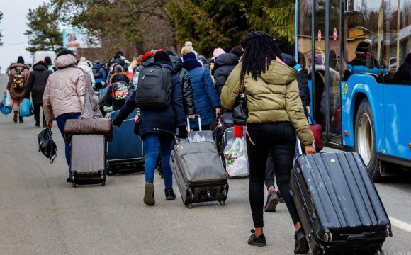 З Херсона щодня виїжджають близько 100 людей, – Толоконніков