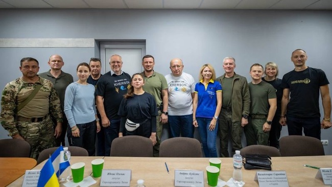 Херсон відвідали посол Литви та депутати Європарламенту