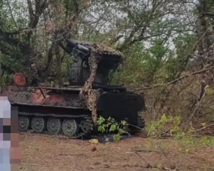 На Херсонщині бійці ЗСУ знищили російський МТ-ЛБ із корабельною установкою