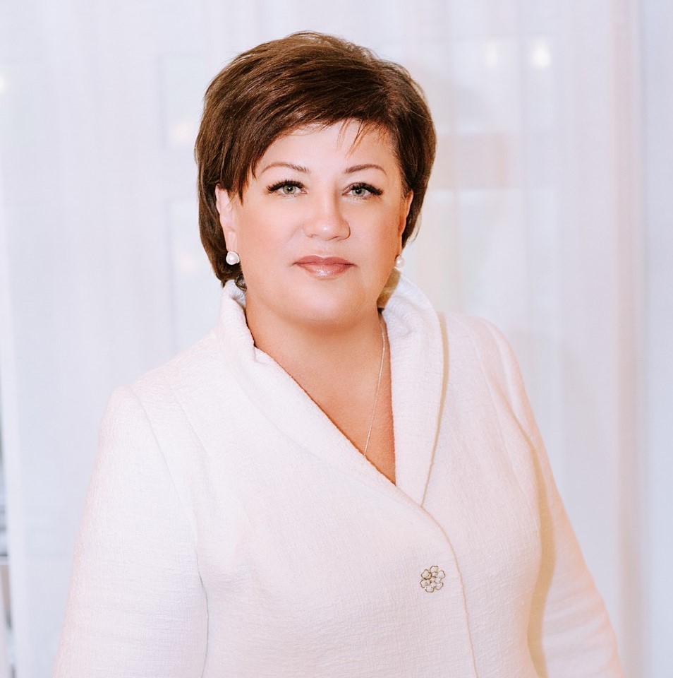 Мати одіозного очільника херсонської "ОПЗЖ" достроково припинила повноваження депутатки міськради