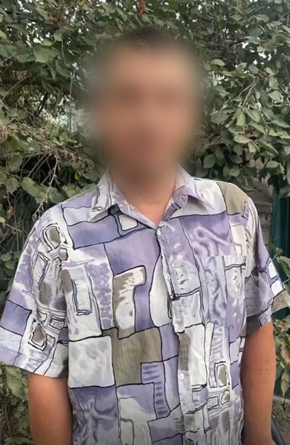 У Херсоні поліцейські затримали чоловіка, який до смерті забив колишнього співмешканця своєї родички