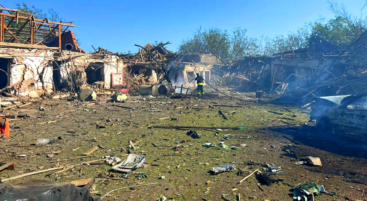 Через обстріл Херсона військами РФ поранені двоє цивільних