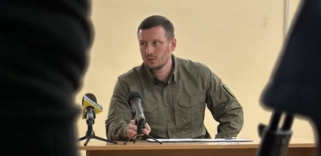 Зеленського просять про звільнення голів Херсонської ОВА і МВА. Він відправив петицію до Кабміну