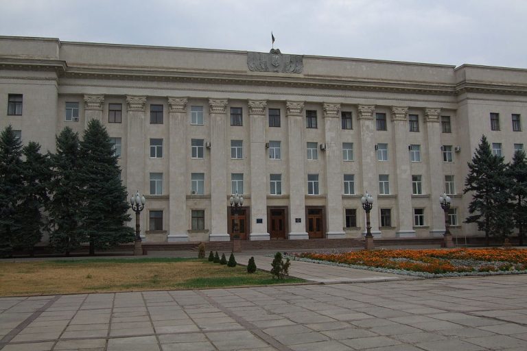 Прокудін “перетасував” кількість працівників підрозділів Херсонської ОВА