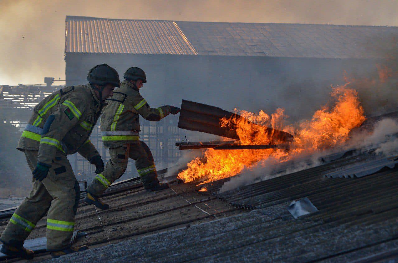 Ввечері російська армія завдала ударів одразу по двом підприємствам в Херсоні