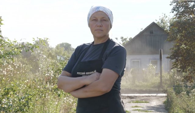 «Я могла 6 залишатися старостою села, але корисніша на кухні». Історія волонтерки з деокупованої Херсонщини, котра готує для військових домашню їжу