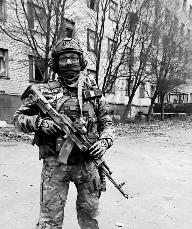 Сьогодні Херсонщина прощається з мужнім Героєм, який поліг за наше майбутнє