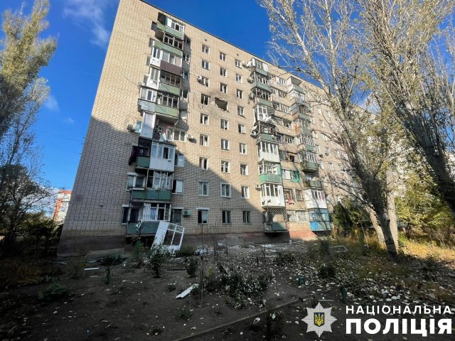 На Херсонщині поліція фіксує наслідки атак армії рф