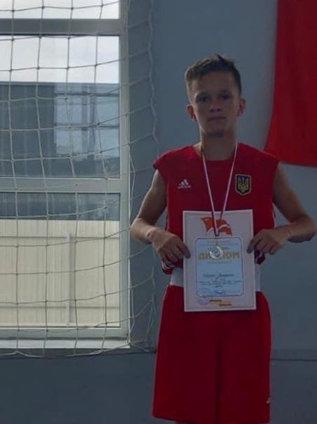 Херсонець Владислав Савченко увійшов в двадцятку кращих спортсменів на чемпіонаті України з боксу